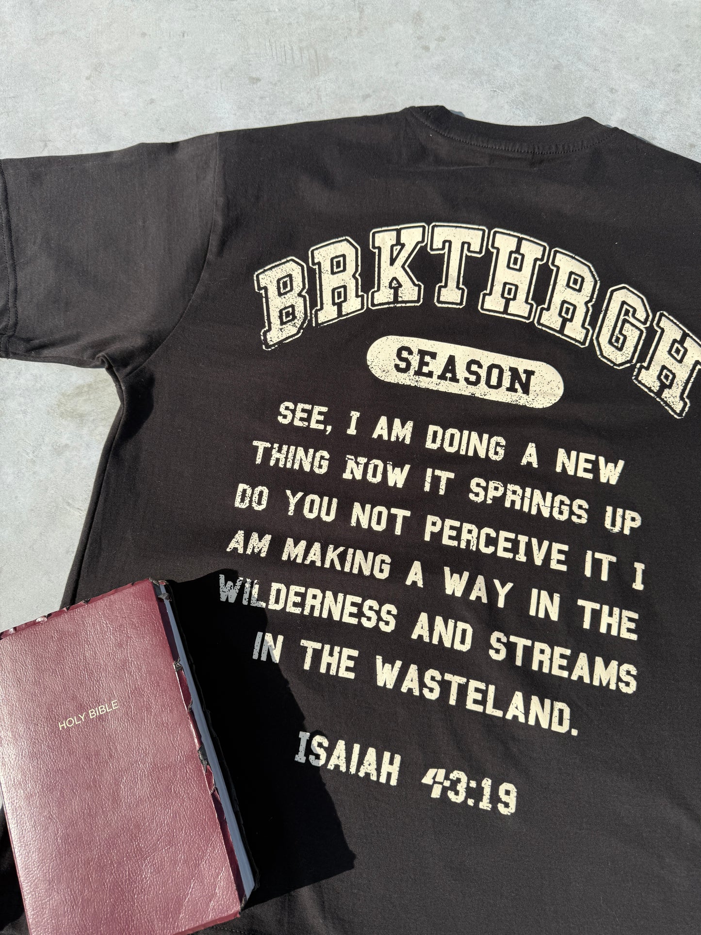 BLACK ISAIAH 43:19 TEE